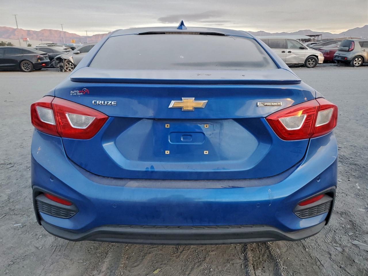 2017 CHEVROLET CRUZE PREMIER photo 6