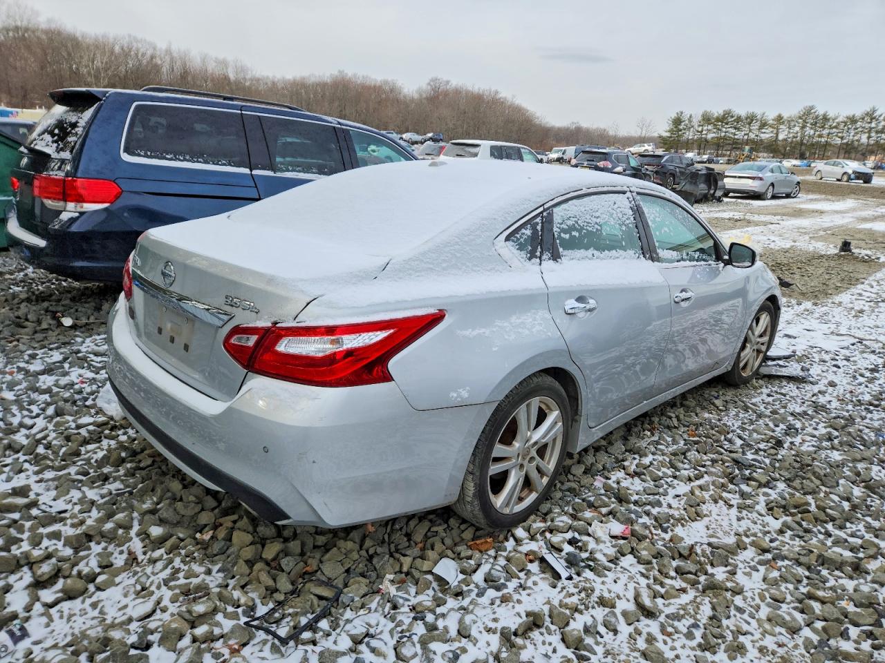 2017 NISSAN ALTIMA 3.5SL photo 3