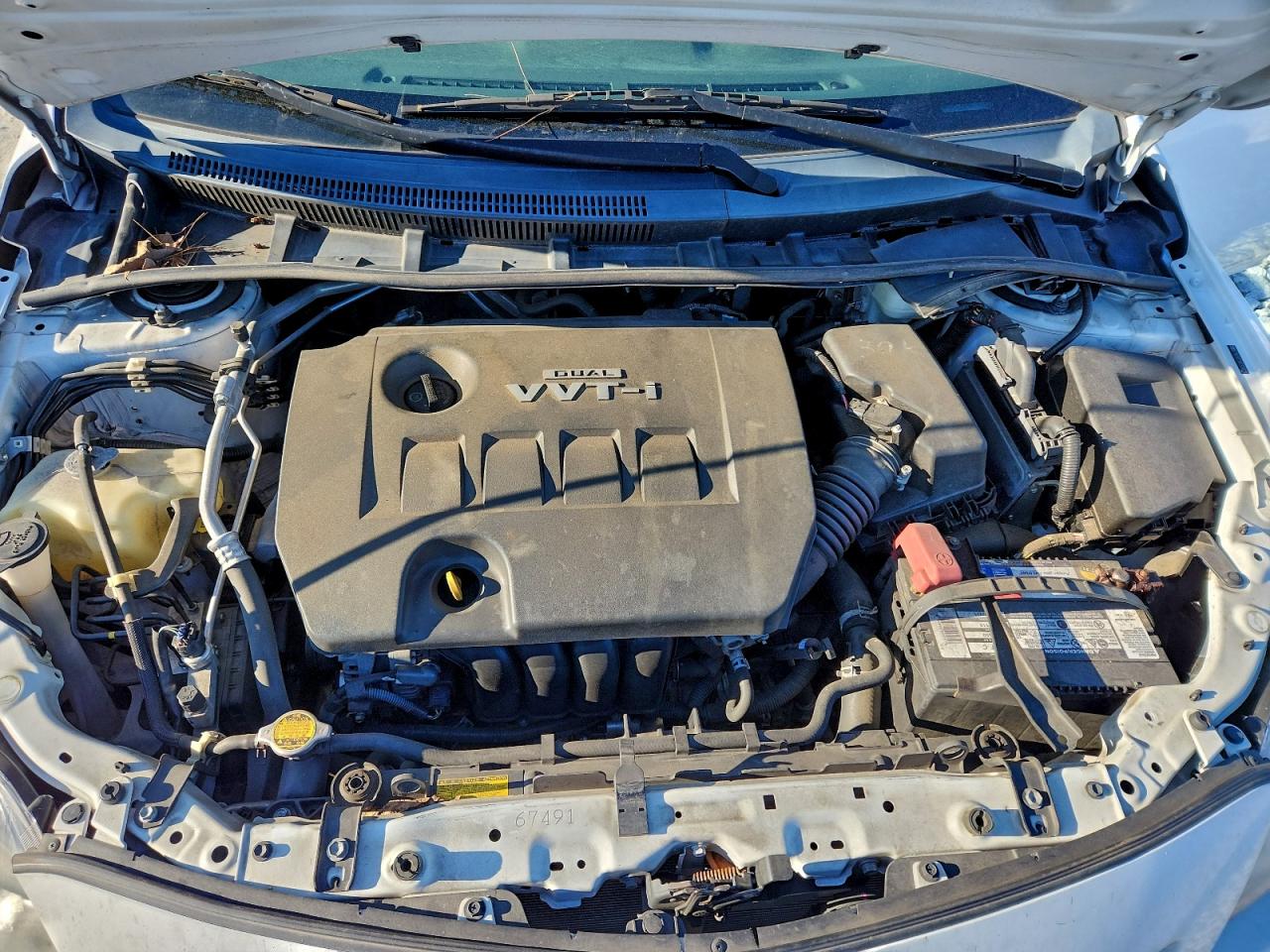2010 TOYOTA COROLLA BASE photo 11