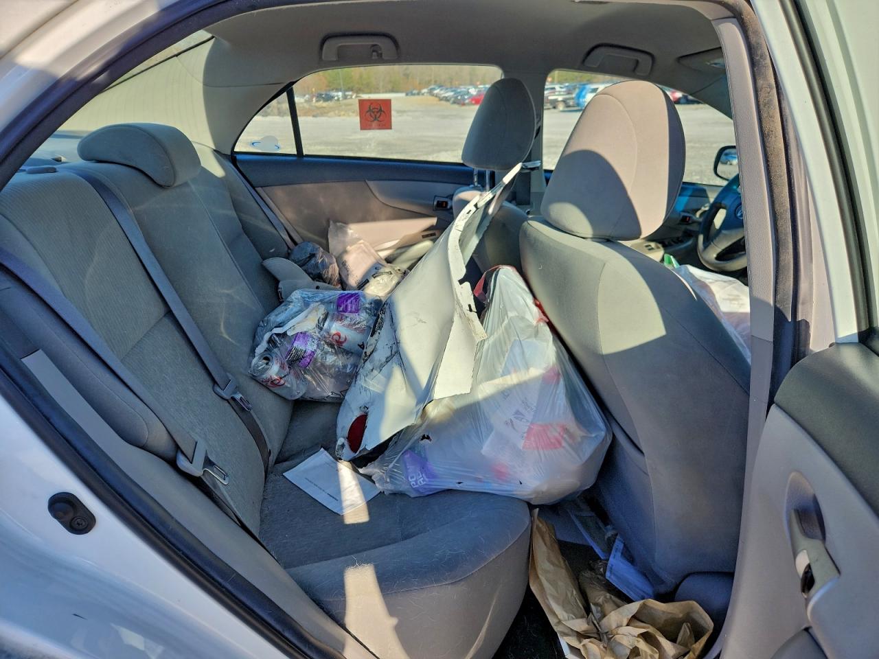 2010 TOYOTA COROLLA BASE photo 10