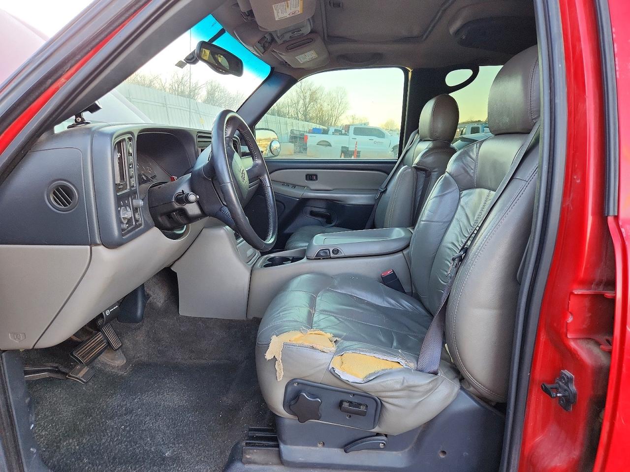 2002 CHEVROLET SUBURBAN K1500 photo 7