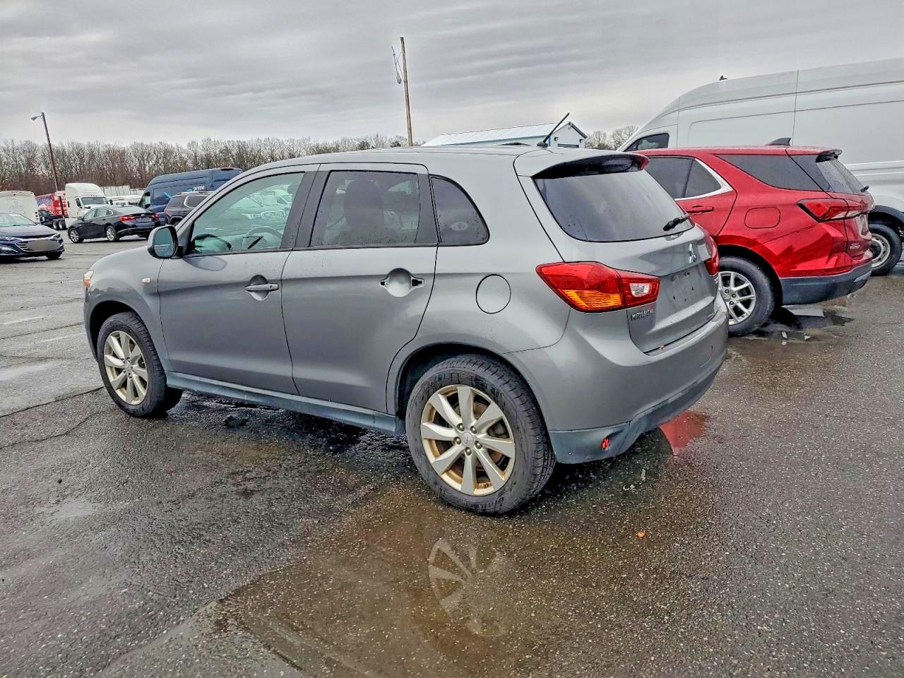 2015 MITSUBISHI OUTLANDER SPORT ES photo 4