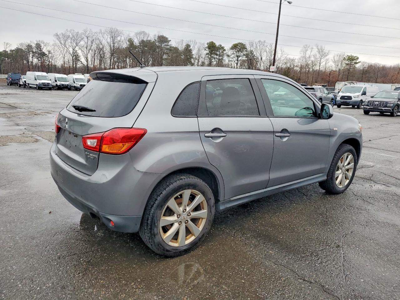 2015 MITSUBISHI OUTLANDER SPORT ES photo 7