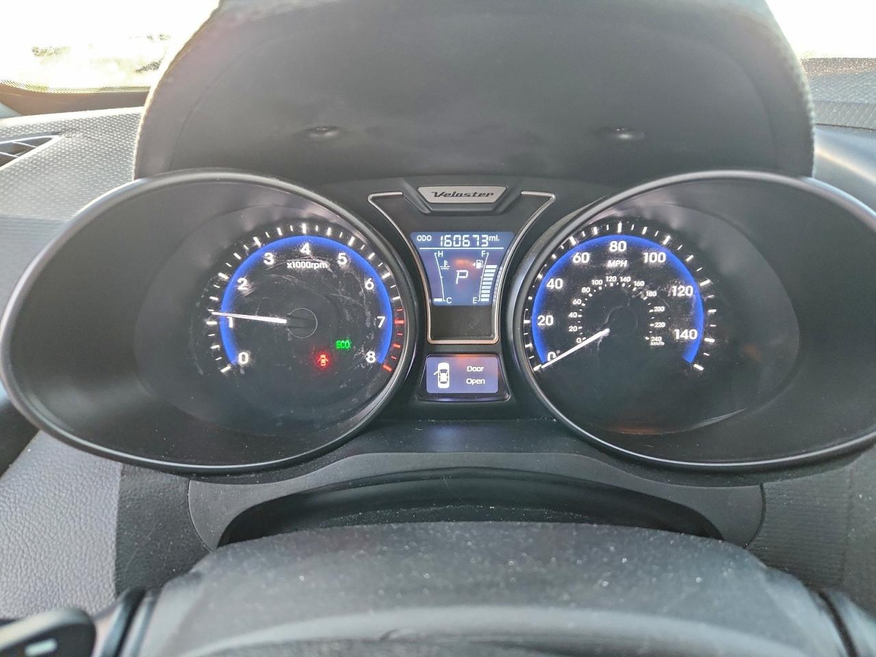 2013 HYUNDAI VELOSTER TURBO photo 25