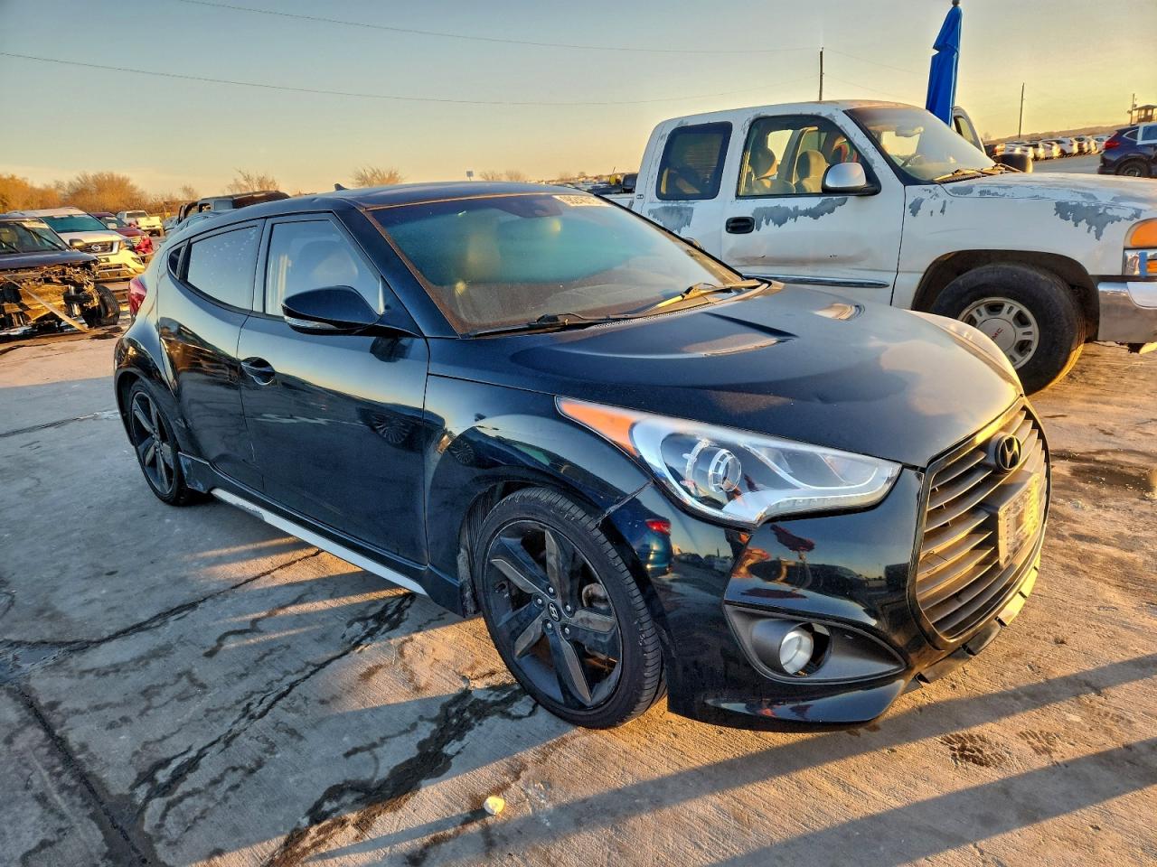 2013 HYUNDAI VELOSTER TURBO photo 10