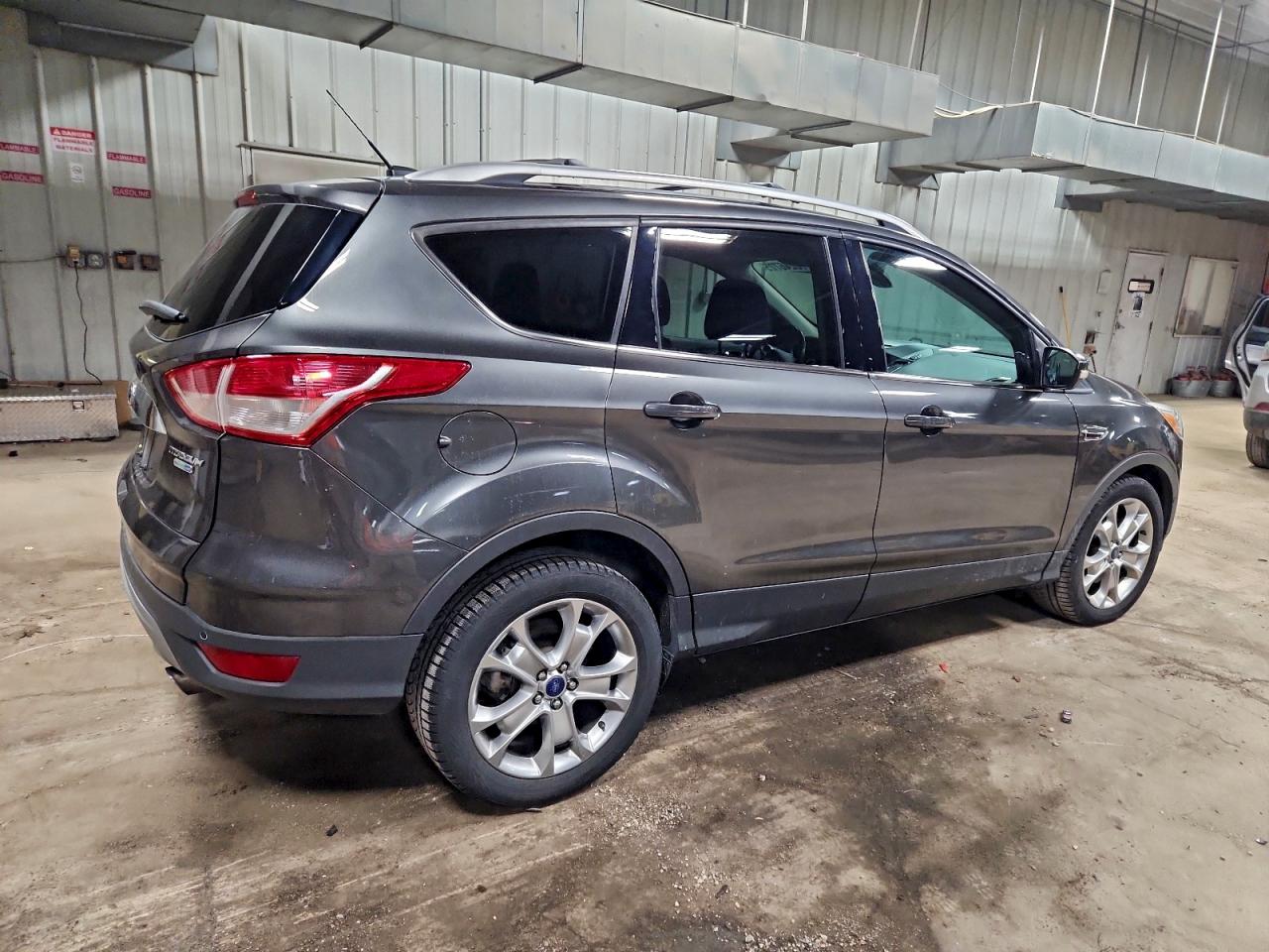 2015 FORD ESCAPE TITANIUM photo 5