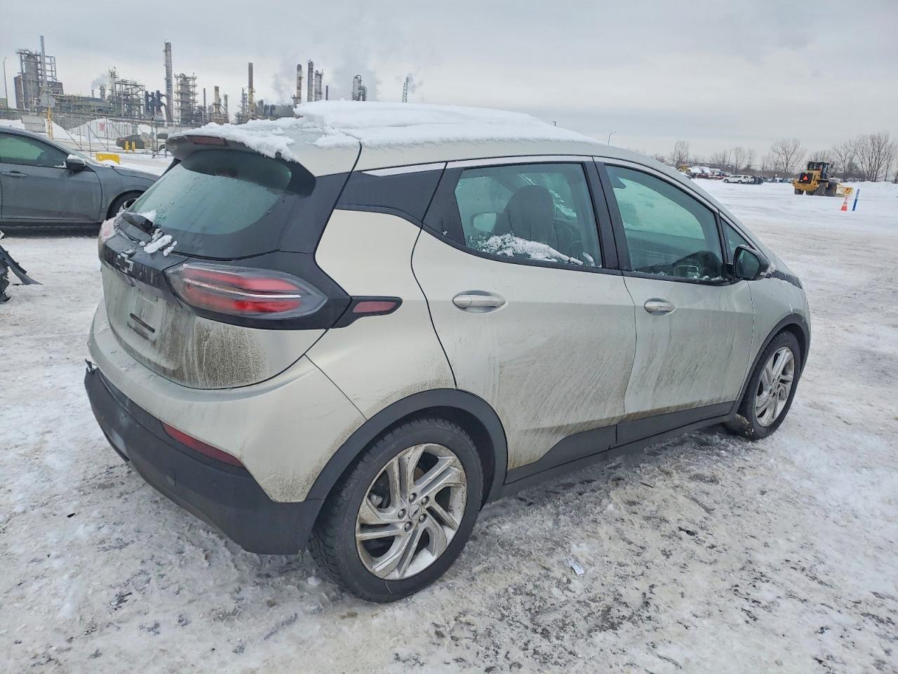 2023 CHEVROLET BOLT EV 1LT photo 3