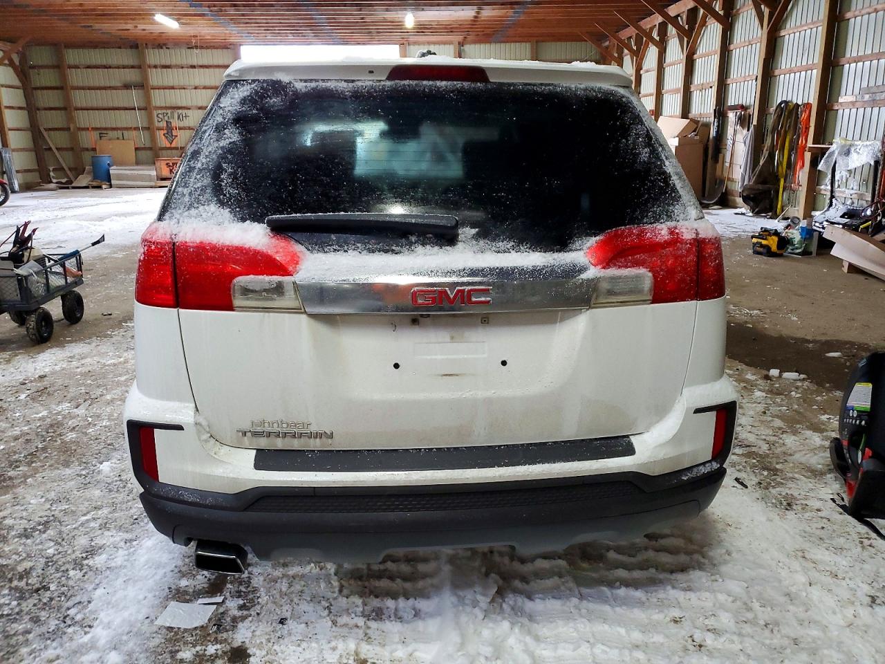 2017 GMC TERRAIN SLE photo 6