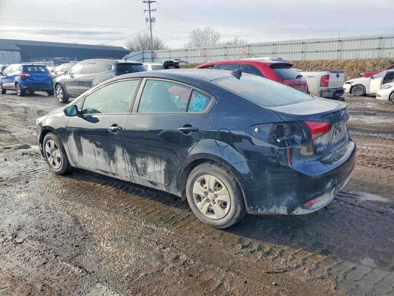 2018 KIA FORTE LX photo 2