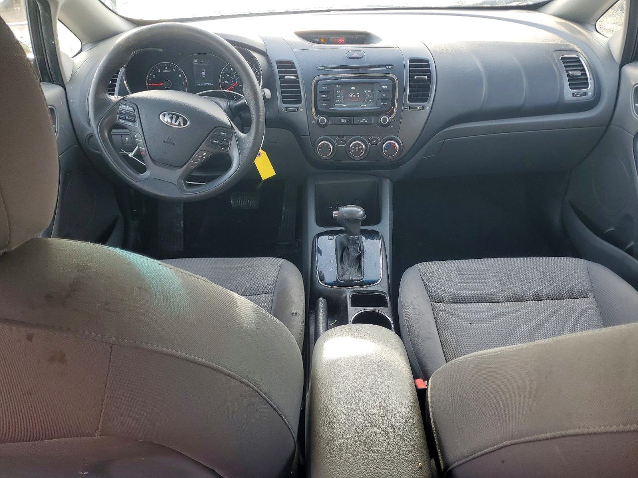 2018 KIA FORTE LX photo 8