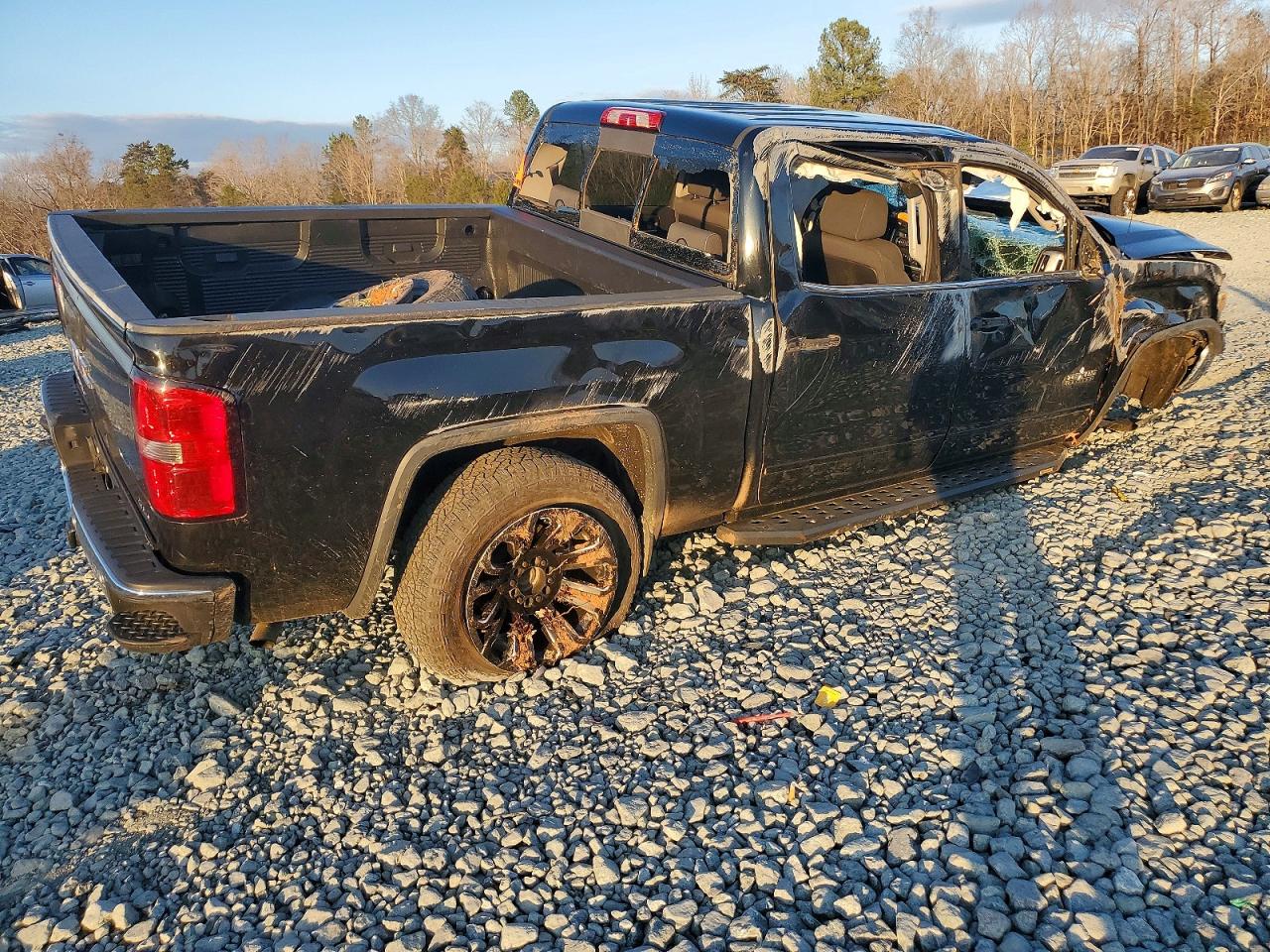 2015 GMC SIERRA K1500 SLE photo 3