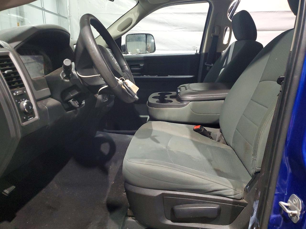 2018 RAM 1500 ST photo 7