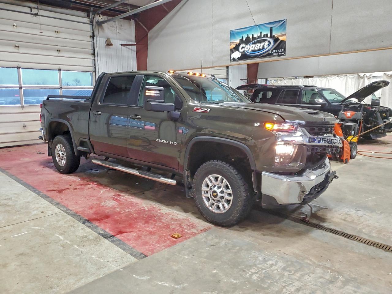 2023 CHEVROLET SILVERADO K2500 HEAVY DUTY LT photo 4