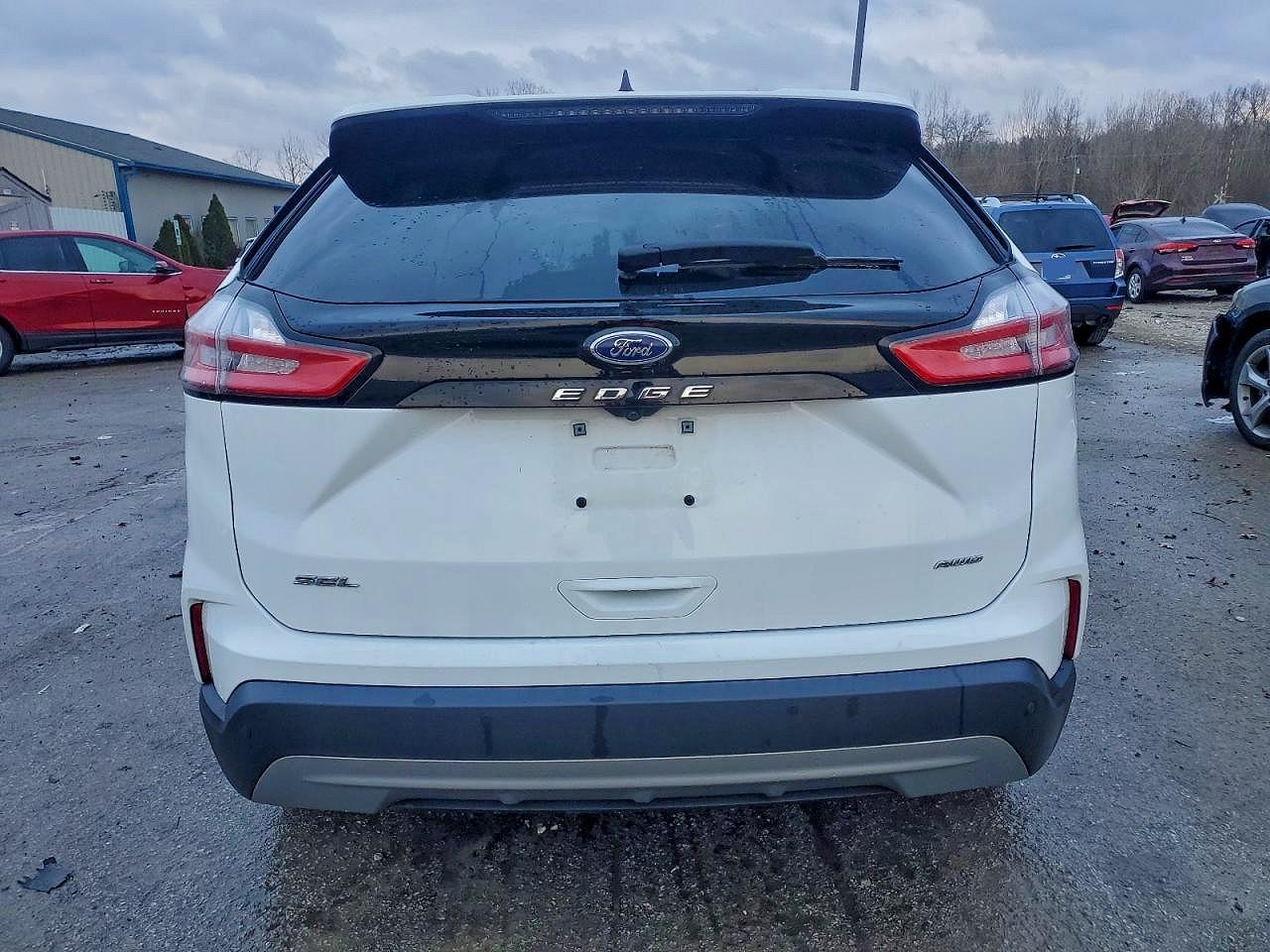 2024 FORD EDGE SEL photo 6