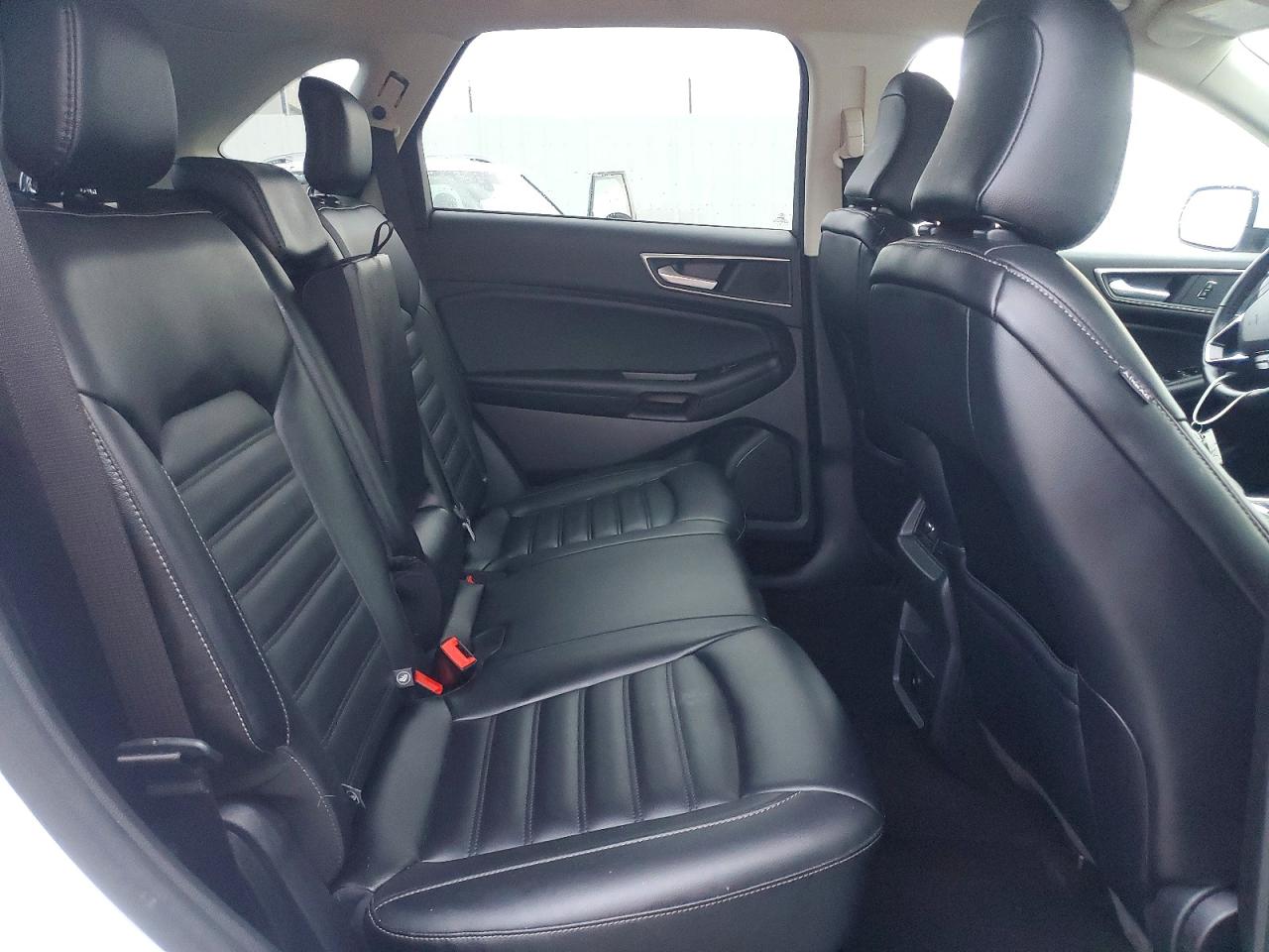 2024 FORD EDGE SEL photo 11