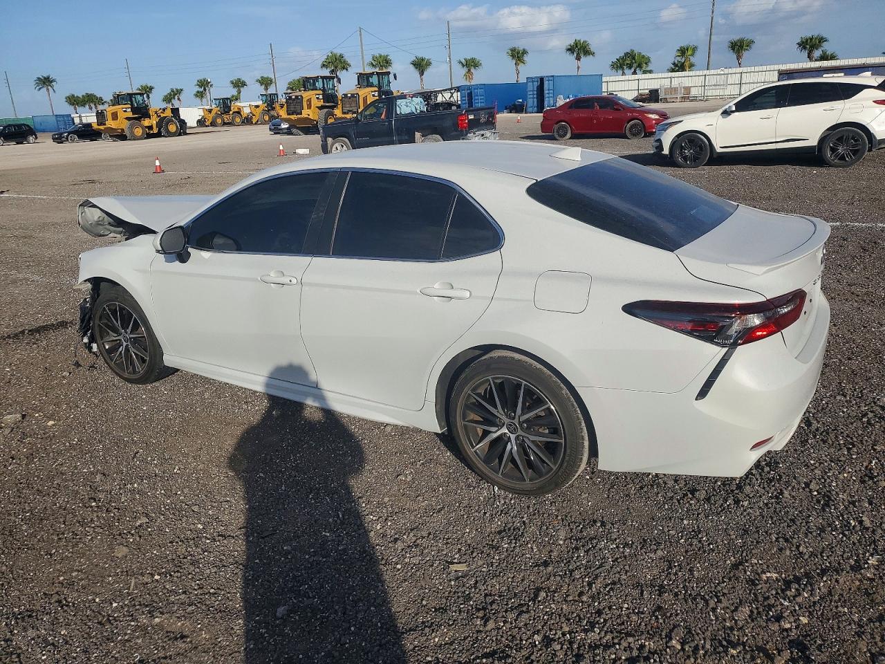 2024 TOYOTA CAMRY SE NIGHT SHADE photo 2