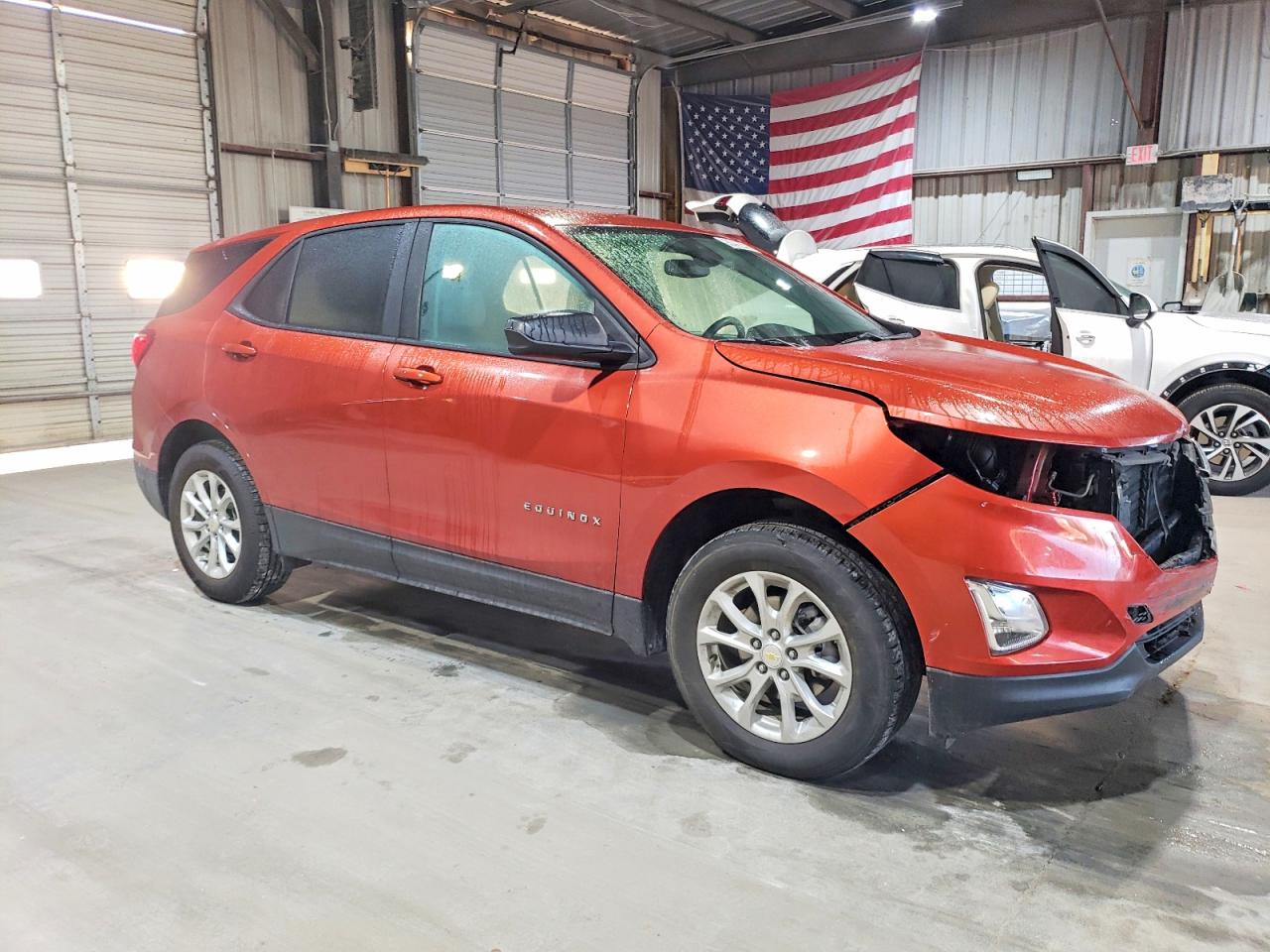 2020 CHEVROLET EQUINOX LS photo 4