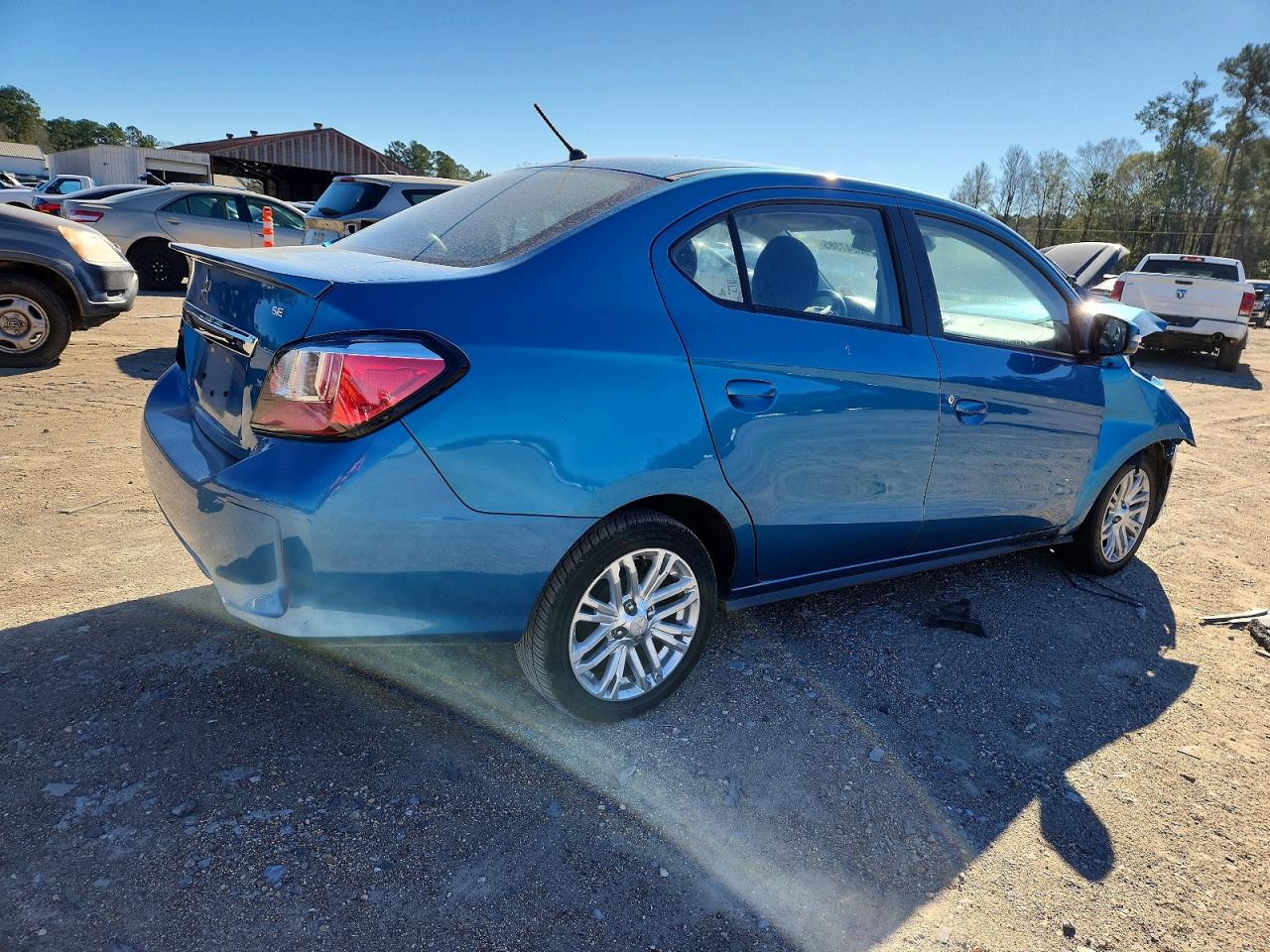 2023 MITSUBISHI MIRAGE G4 SE photo 3