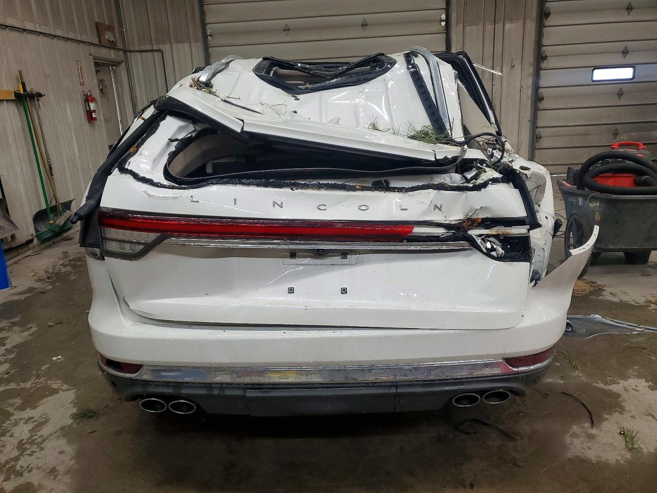 2021 LINCOLN AVIATOR RESERVE photo 6