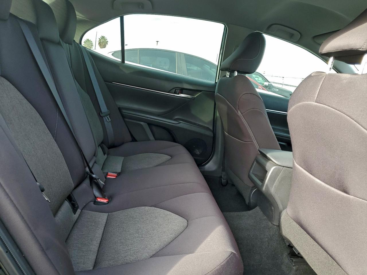 2024 TOYOTA CAMRY LE photo 10