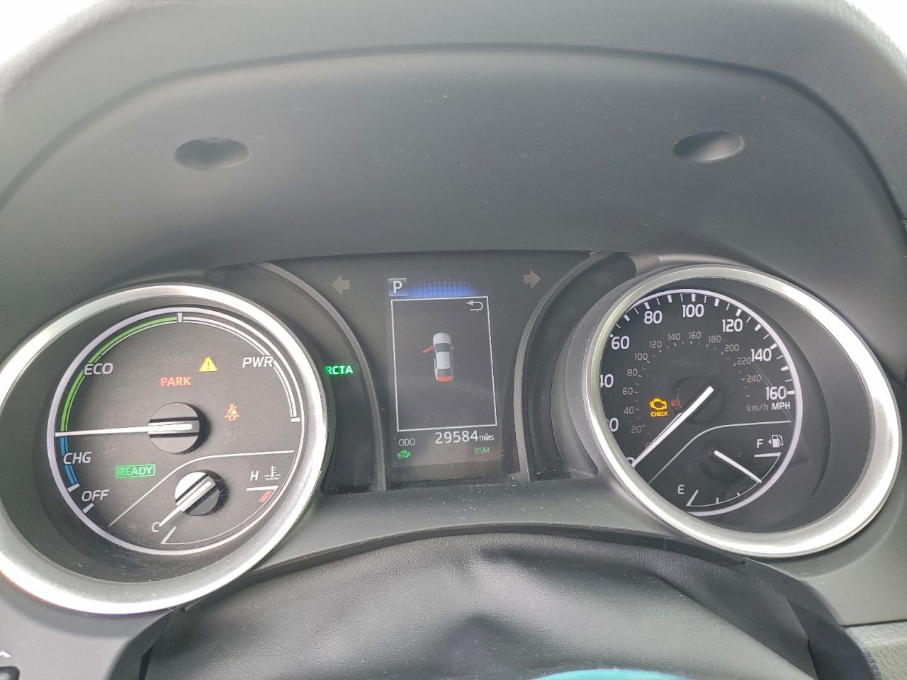 2024 TOYOTA CAMRY LE photo 9