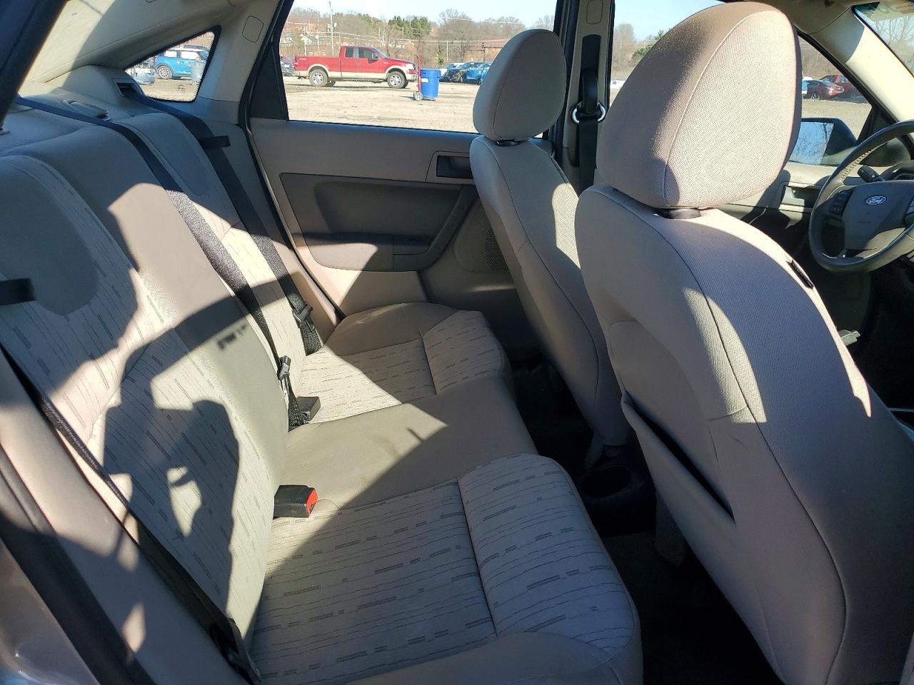 2008 FORD FOCUS SE photo 10