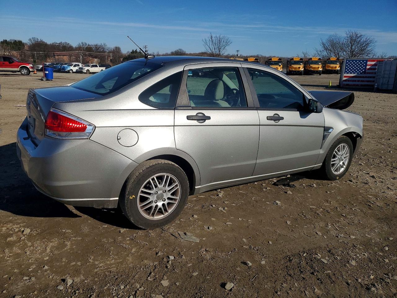 2008 FORD FOCUS SE photo 3