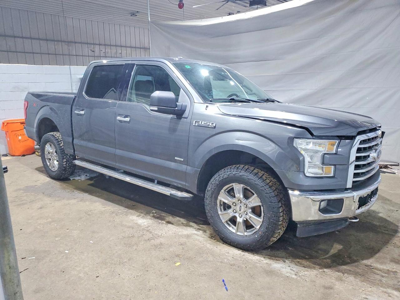 2017 FORD F150 SUPERCREW photo 4
