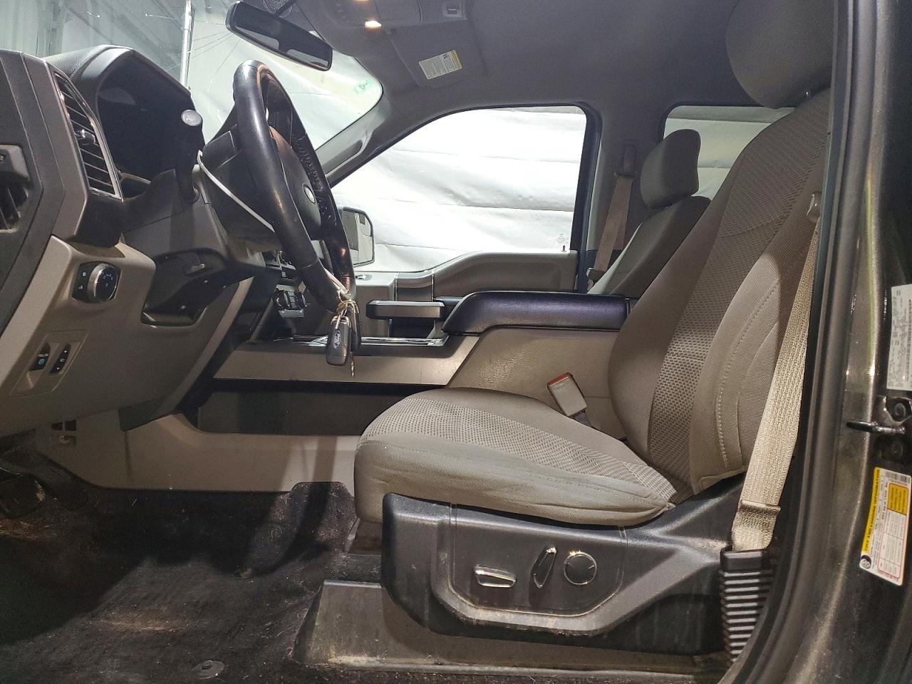 2017 FORD F150 SUPERCREW photo 7