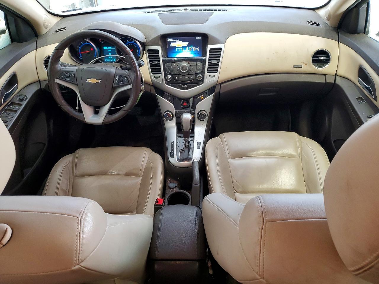 2016 CHEVROLET CRUZE LIMITED LT photo 8