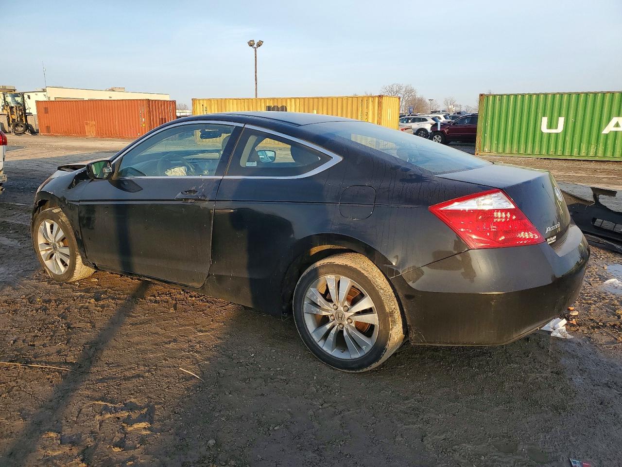 2009 HONDA ACCORD LX photo 2