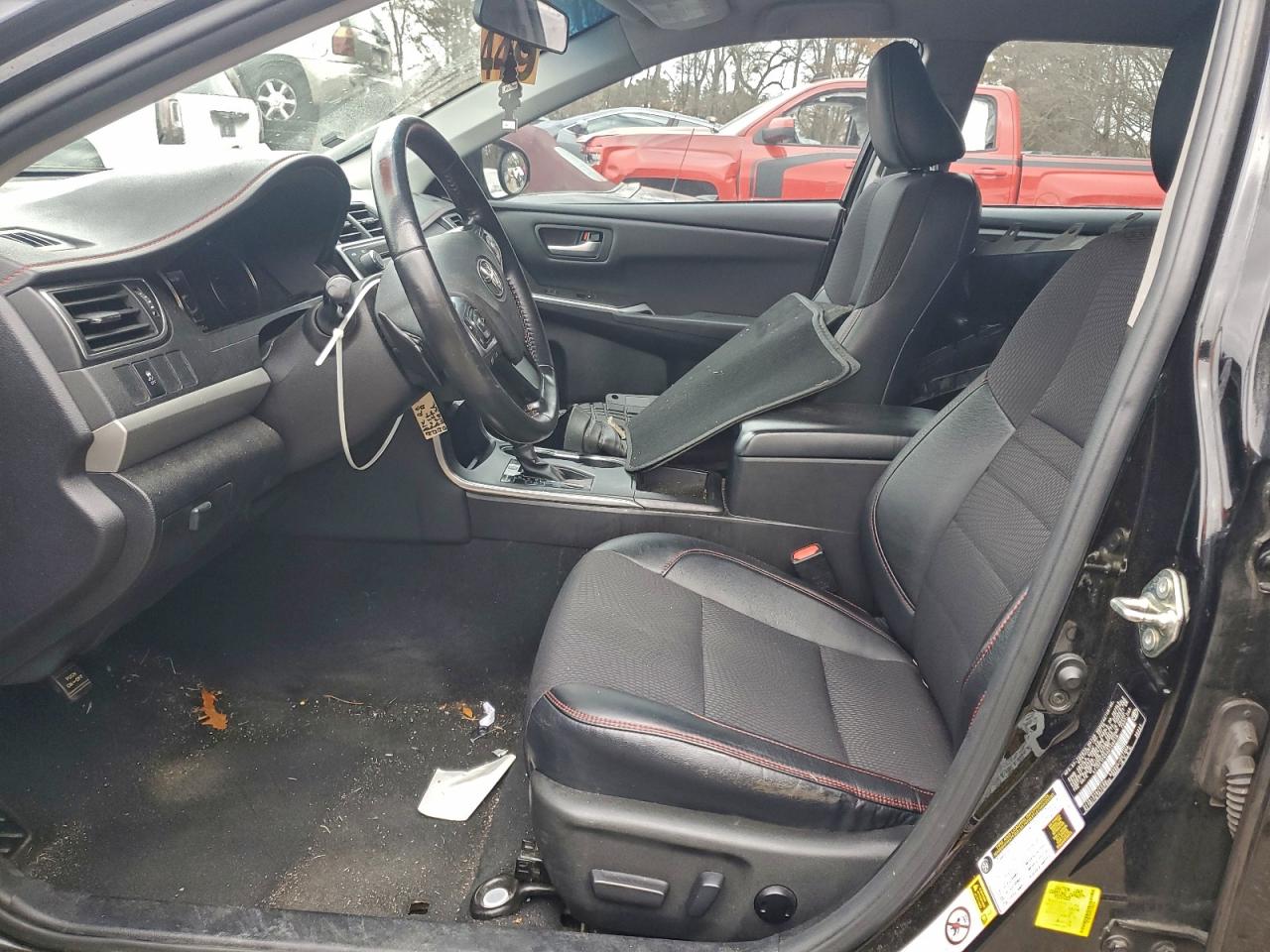 2016 TOYOTA CAMRY LE photo 7