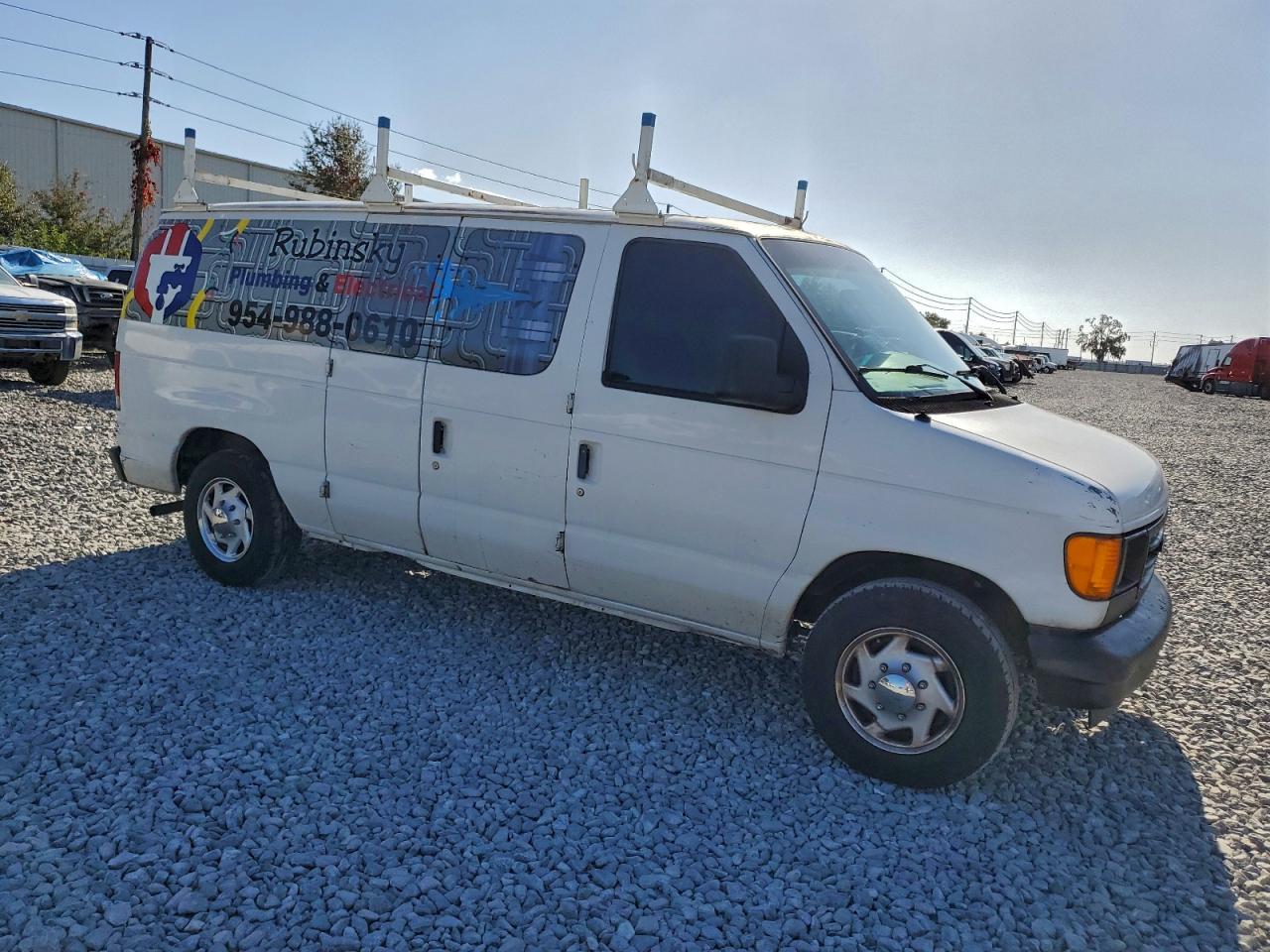 2005 FORD ECONOLINE E150 VAN photo 4