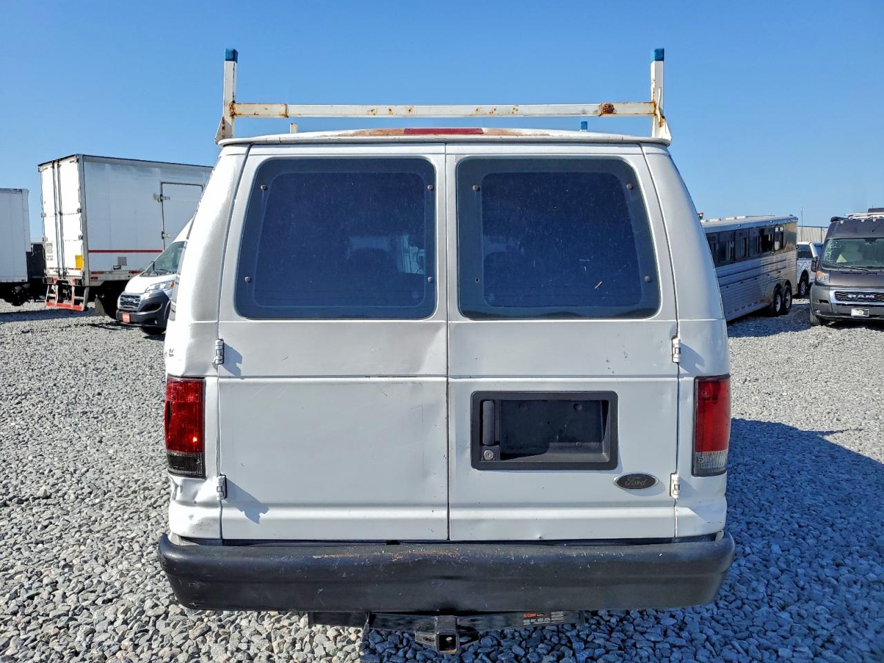 2005 FORD ECONOLINE E150 VAN photo 6