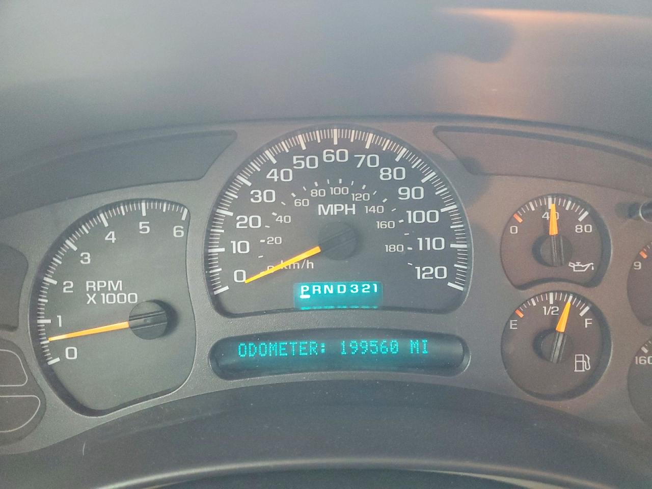 2004 CHEVROLET SILVERADO C1500 photo 9