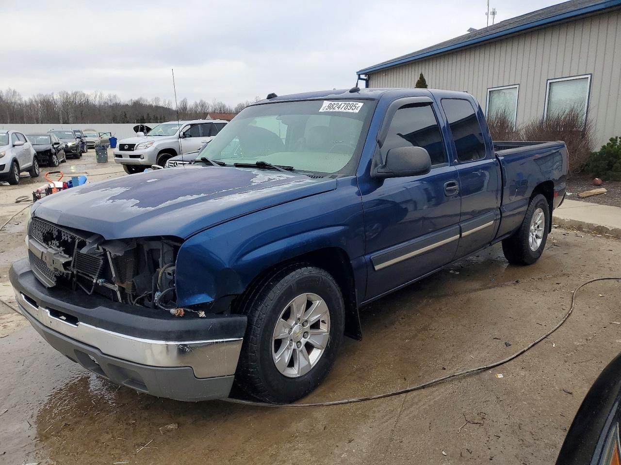 2004 CHEVROLET SILVERADO