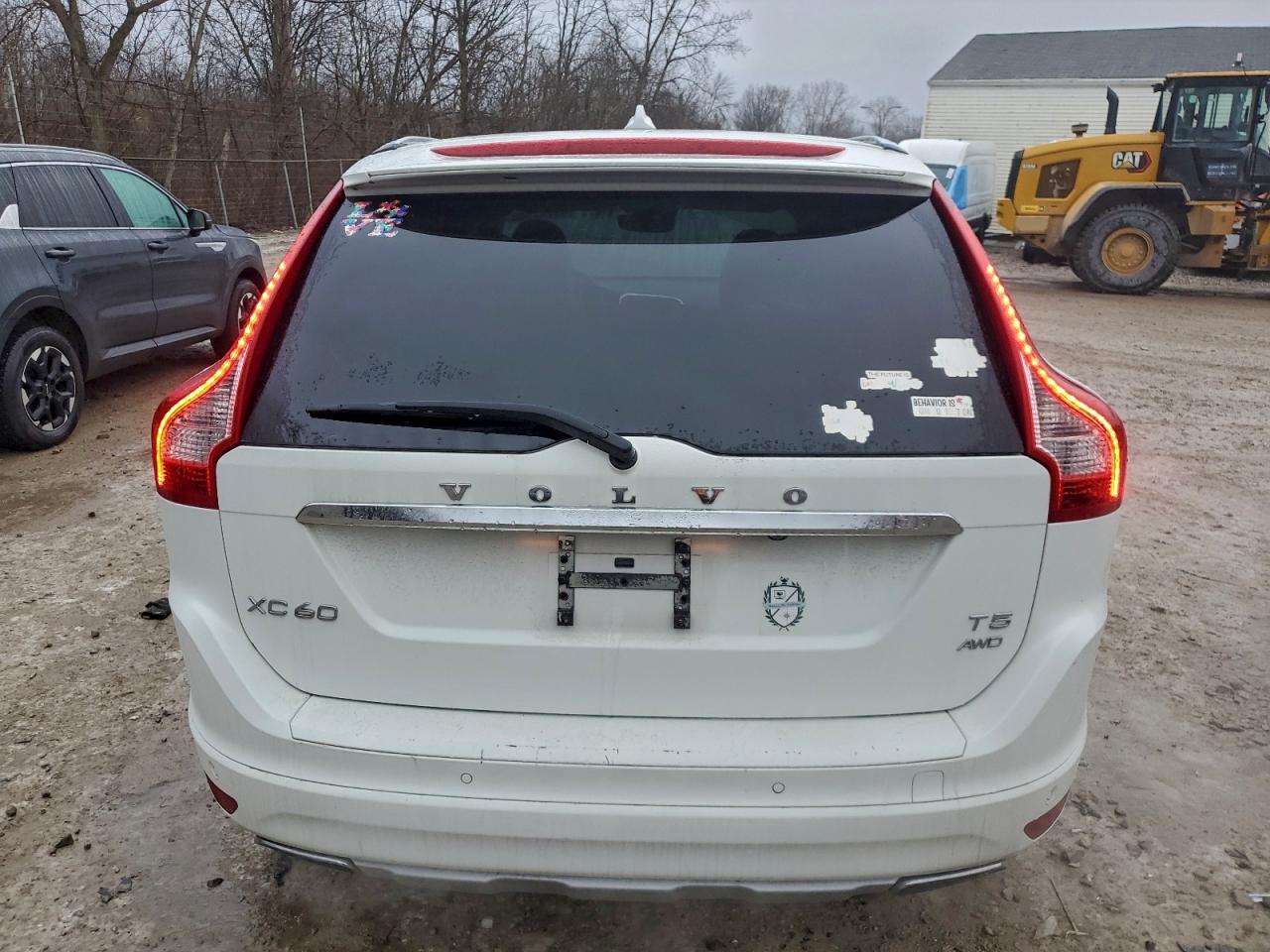 2017 VOLVO XC60 T5 INSCRIPTION photo 6