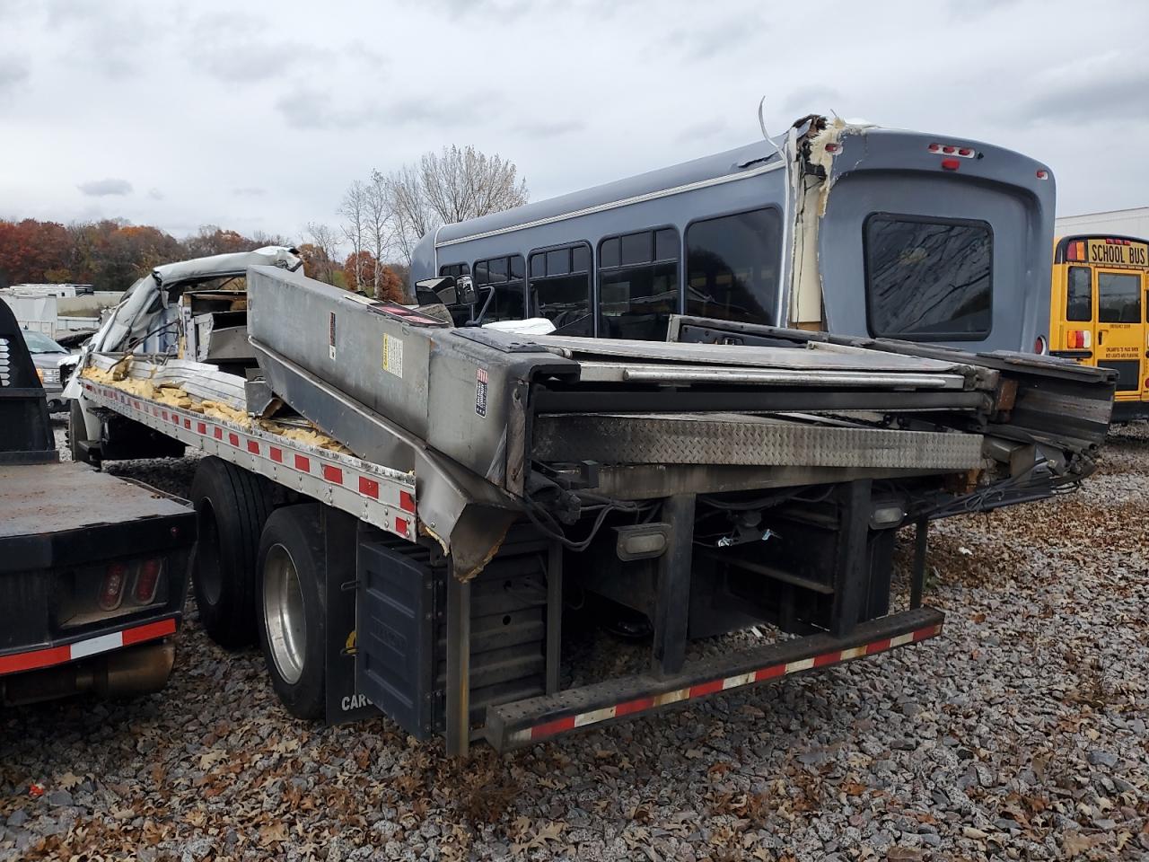 2017 FREIGHTLINER M2 106 MEDIUM DUTY photo 2