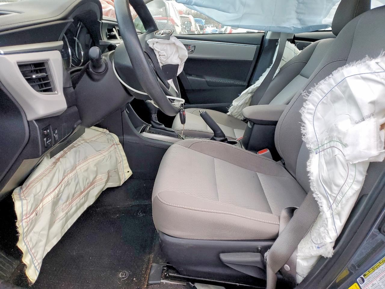 2016 TOYOTA COROLLA L photo 7