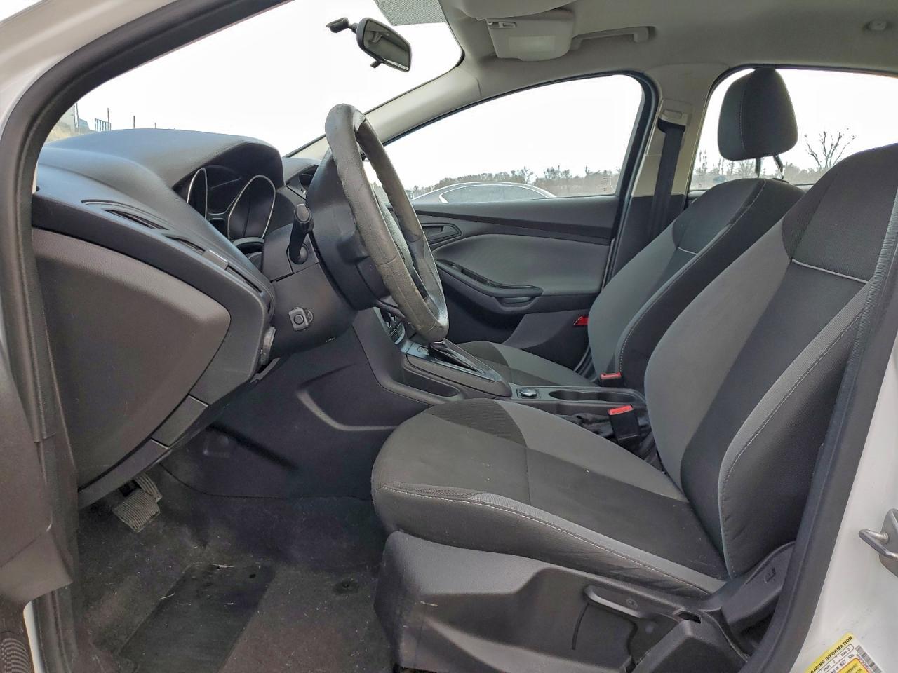 2014 FORD FOCUS S photo 7