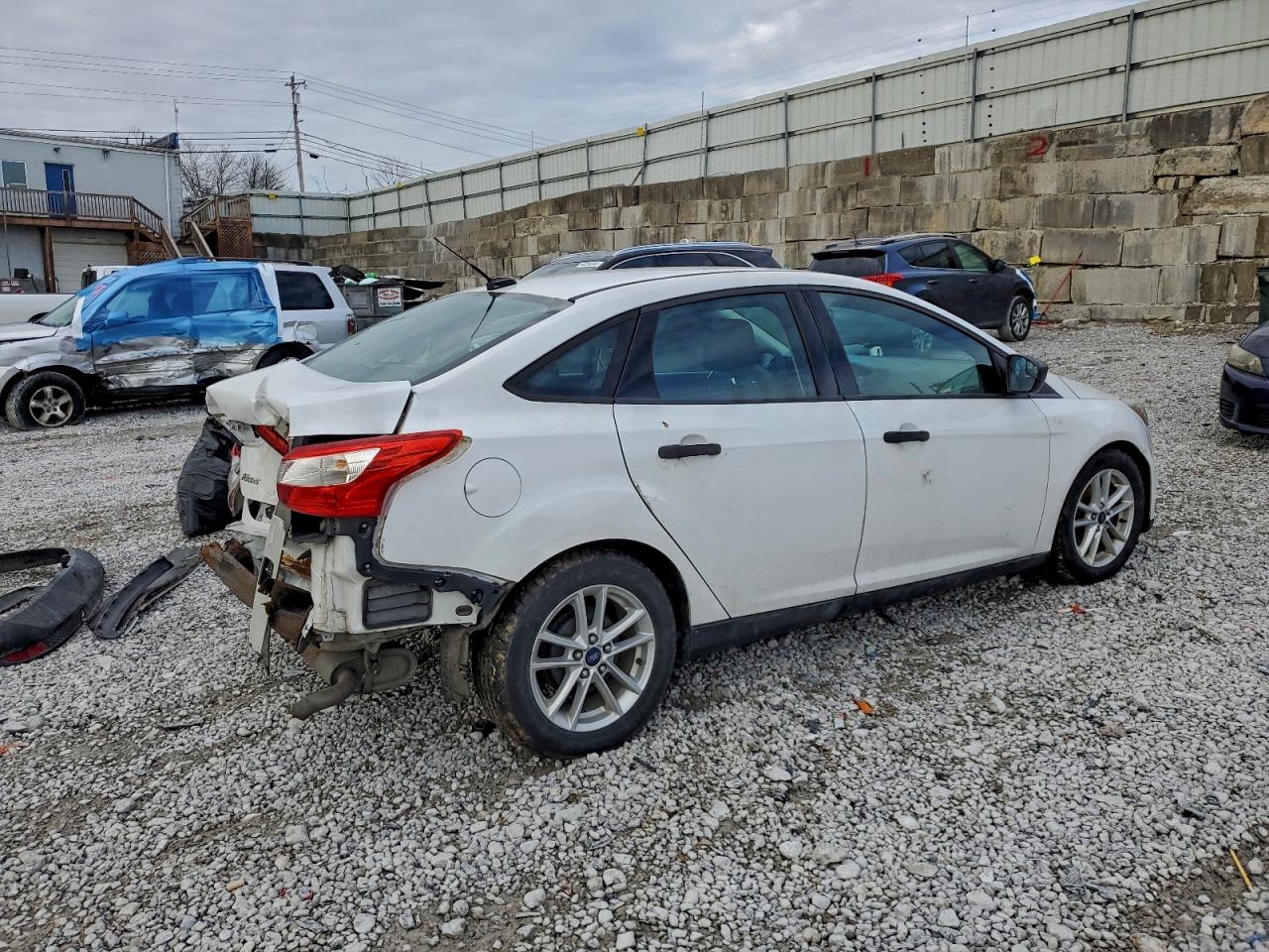 2014 FORD FOCUS S photo 3