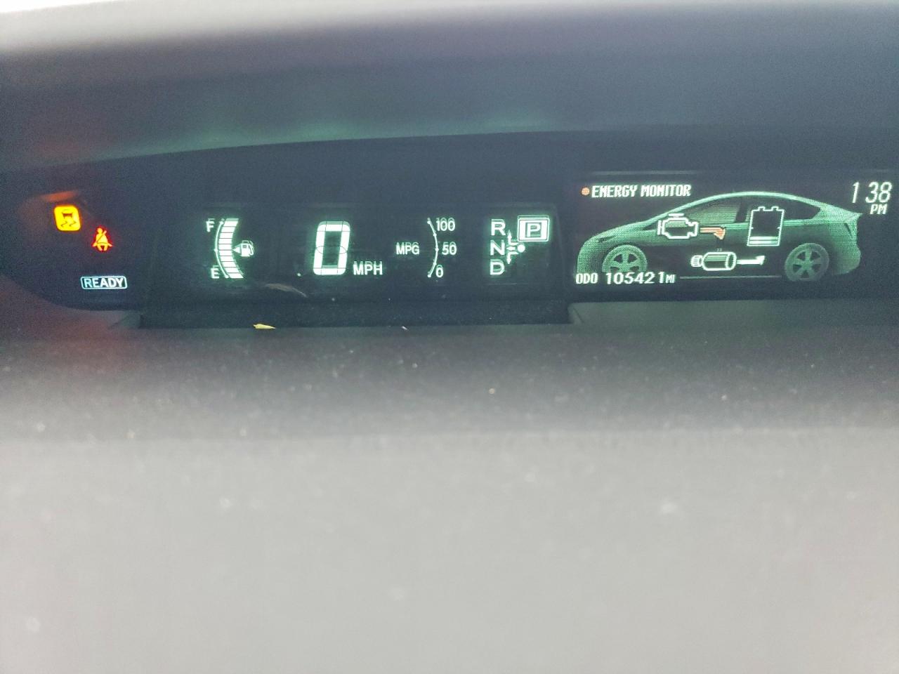 2015 TOYOTA PRIUS photo 9