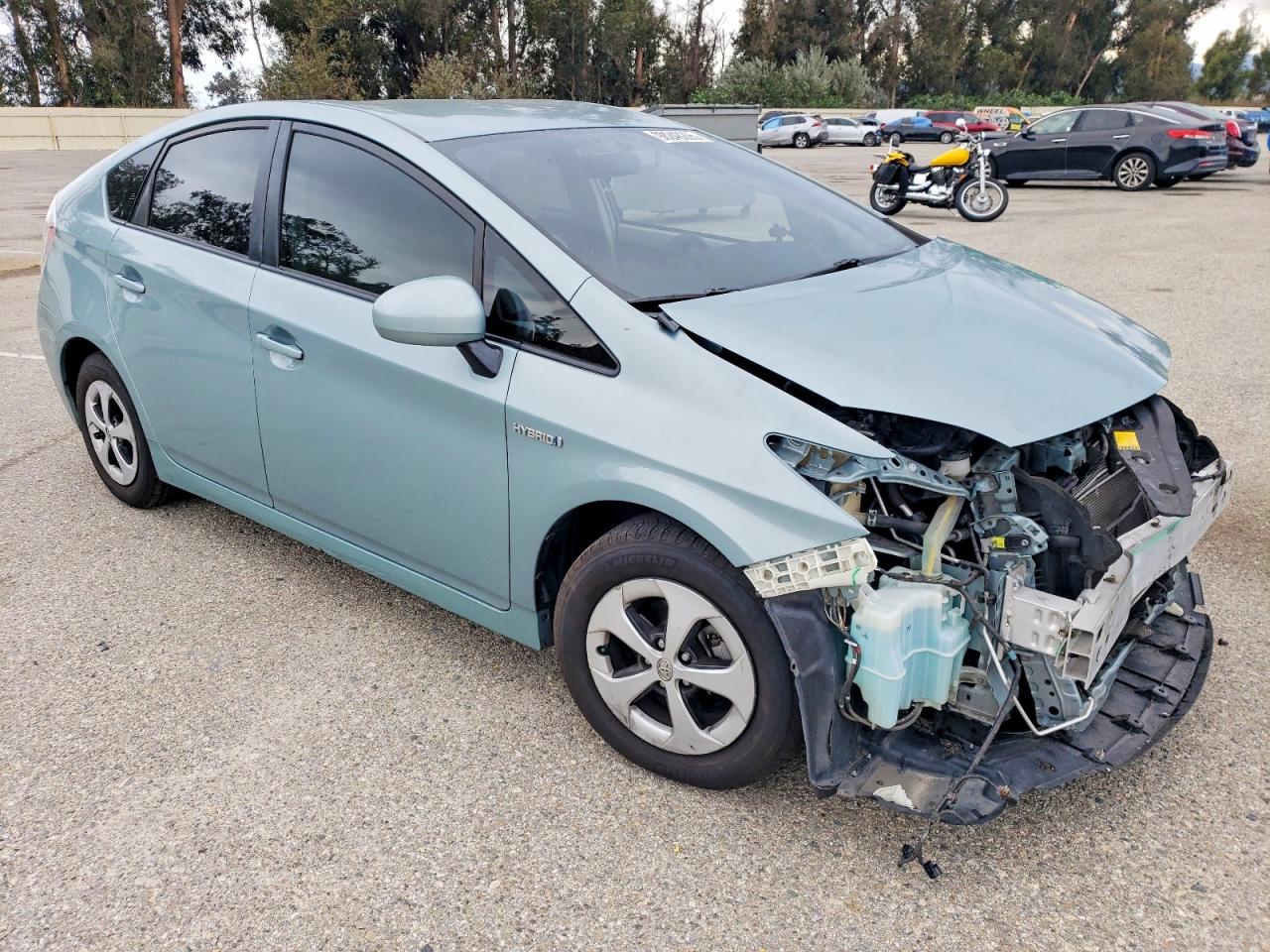 2015 TOYOTA PRIUS photo 4