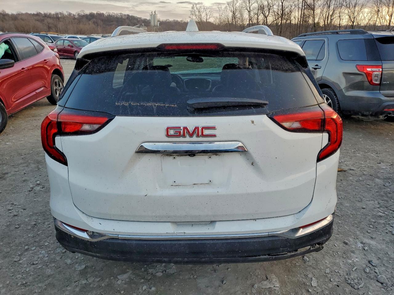 2020 GMC TERRAIN SLT photo 6