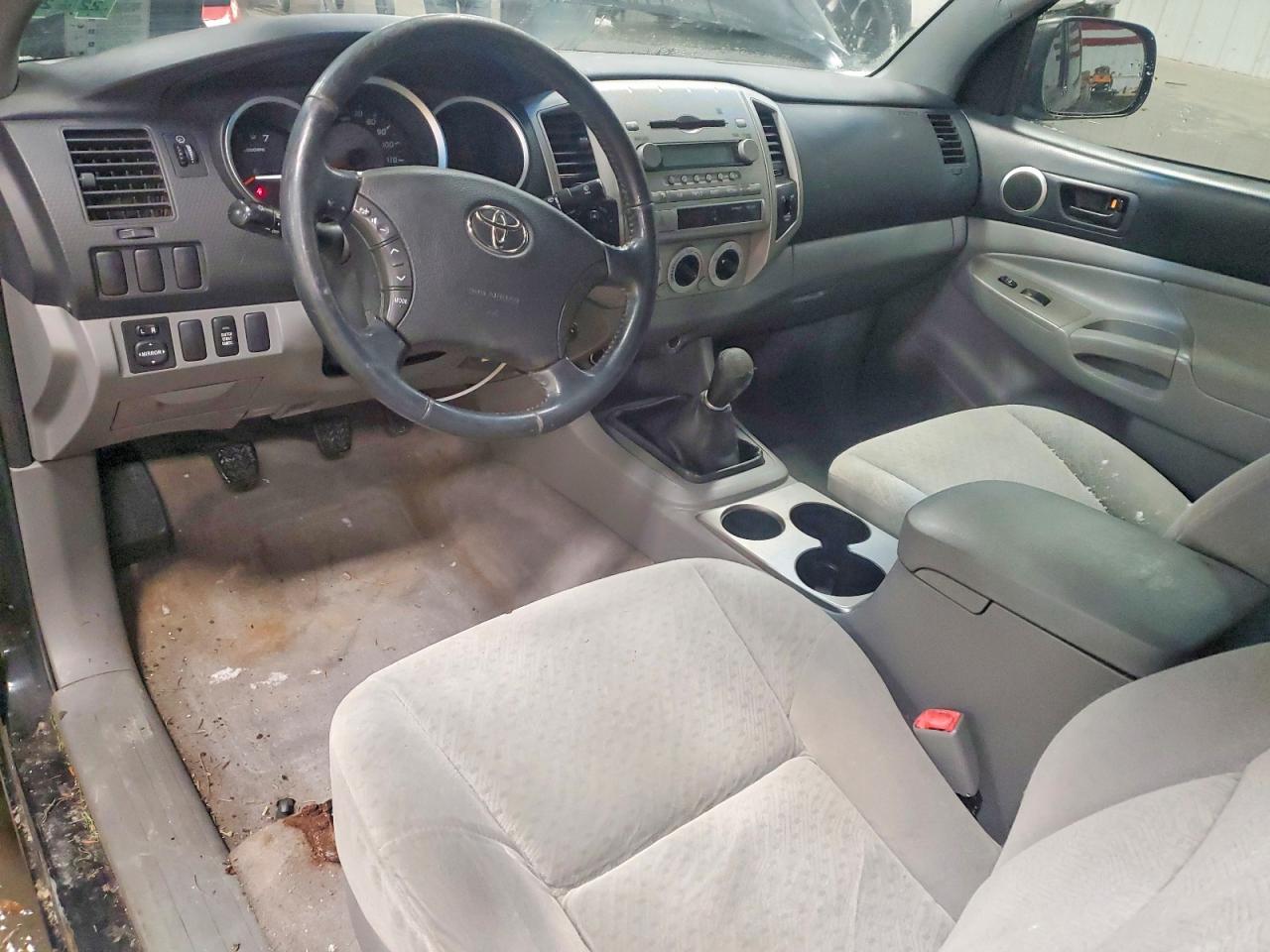 2005 TOYOTA TACOMA ACCESS CAB photo 8