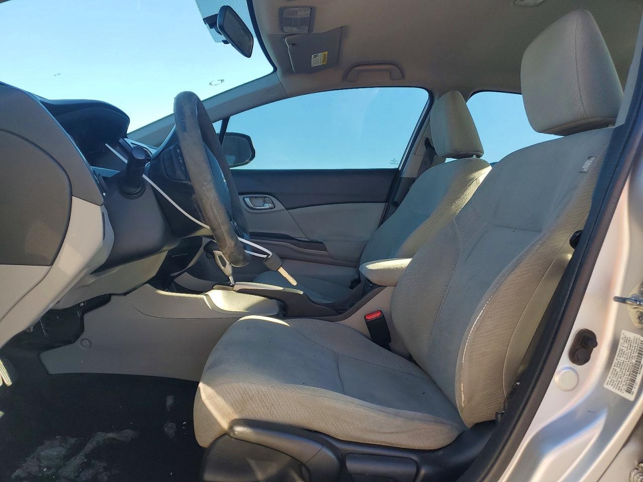 2013 HONDA CIVIC LX photo 19