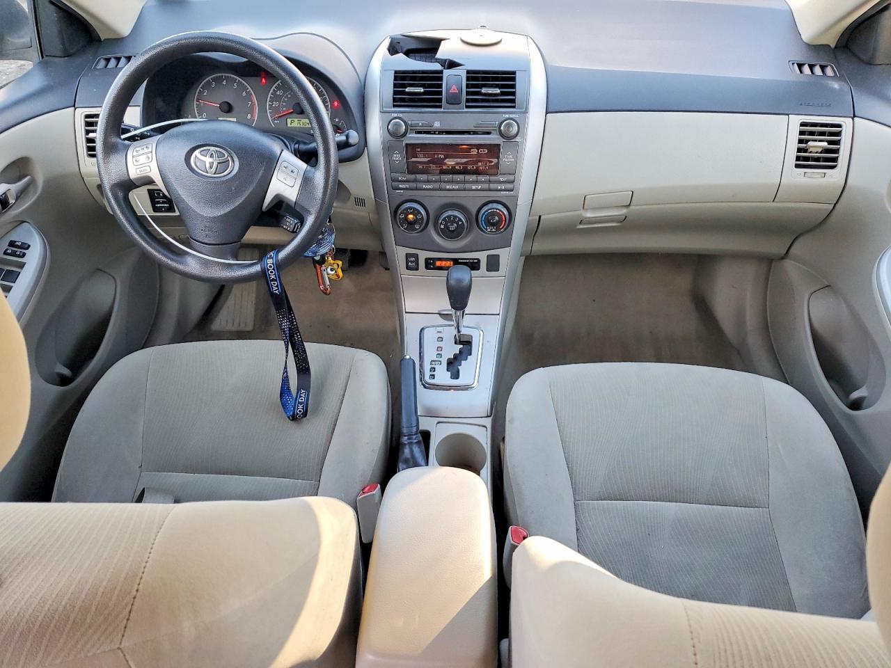 2011 TOYOTA COROLLA BASE photo 22