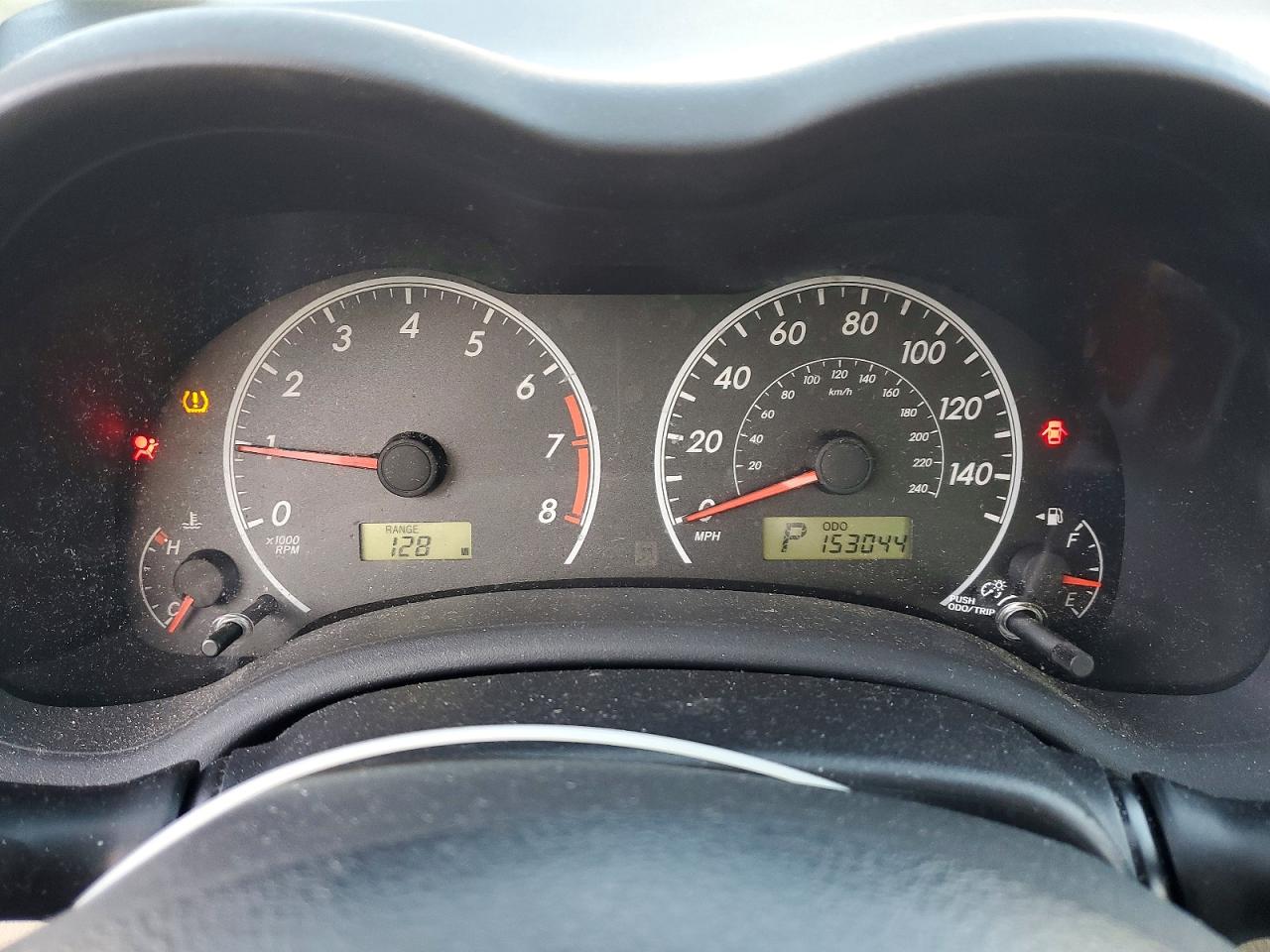2011 TOYOTA COROLLA BASE photo 25