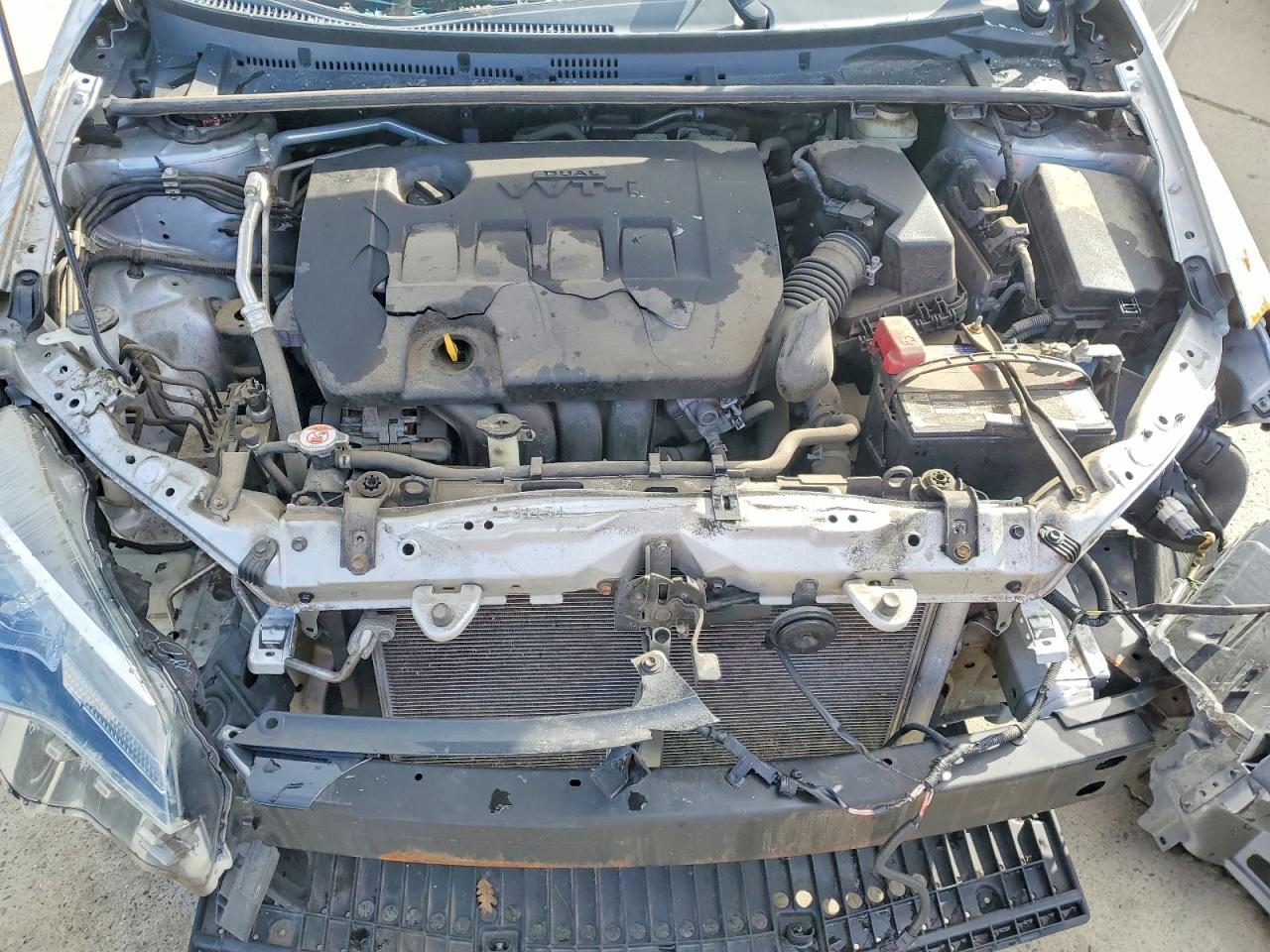 2018 TOYOTA COROLLA L photo 21