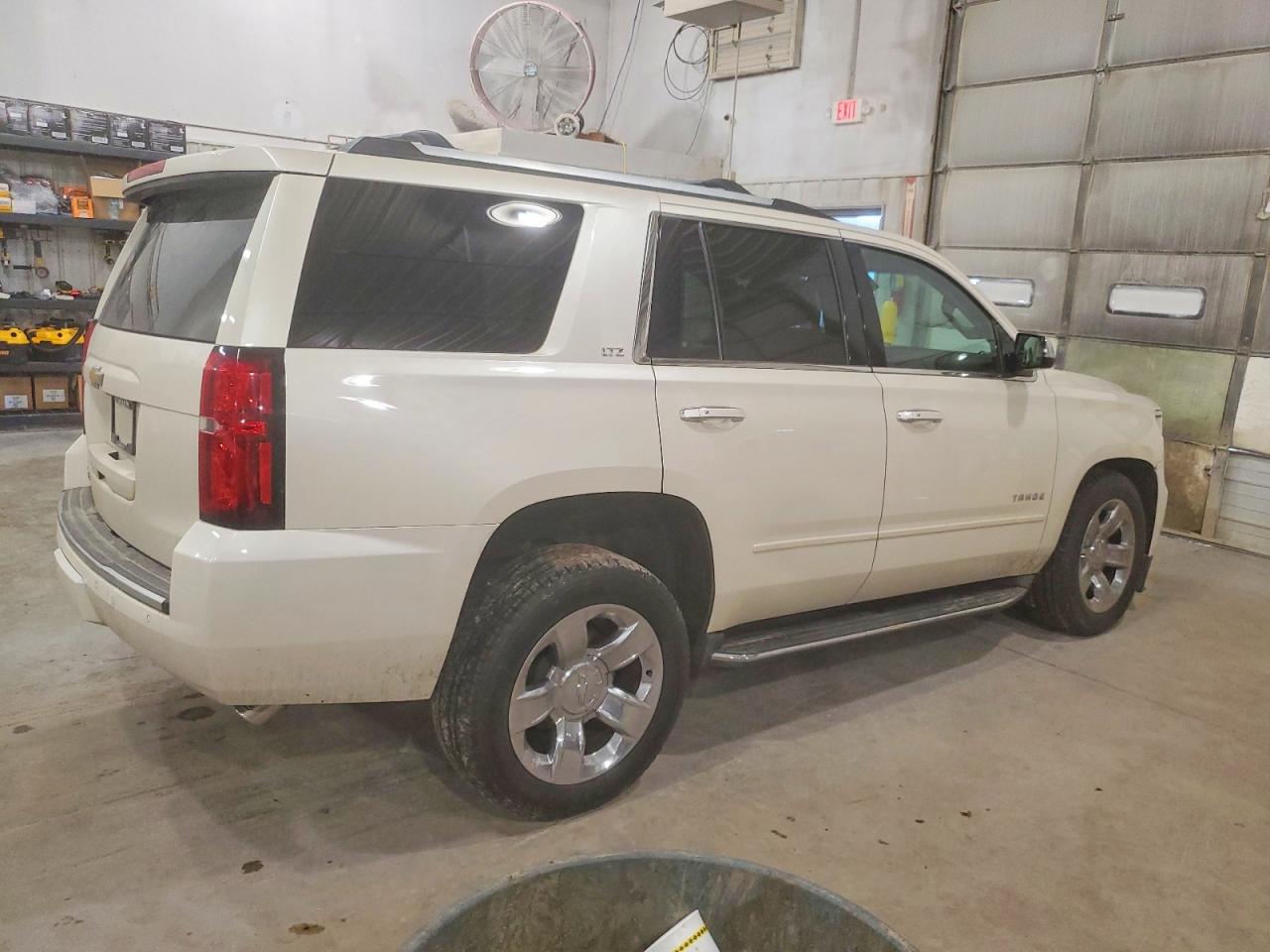 2015 CHEVROLET TAHOE K1500 LTZ photo 3